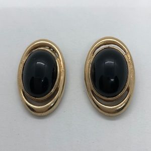 VTG Elegant Panetta Clip Earring